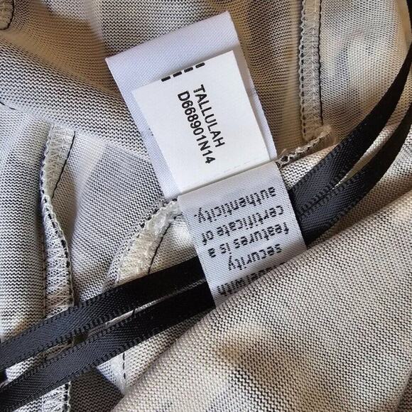 NEW DVF Tallulah Ikat Print V-Neck Wrap Dress Silk Jersey Knit Size 4 - Picture 6 of 7